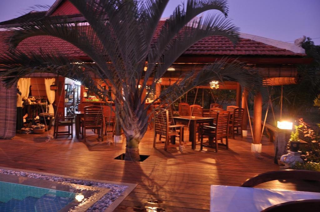 Terres Rouges Lodge Banlung Buitenkant foto